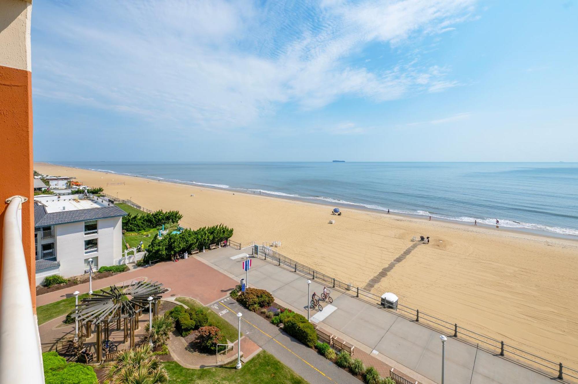 Holiday Inn & Suites Virginia Beach - North Beach By Ihg מראה חיצוני תמונה