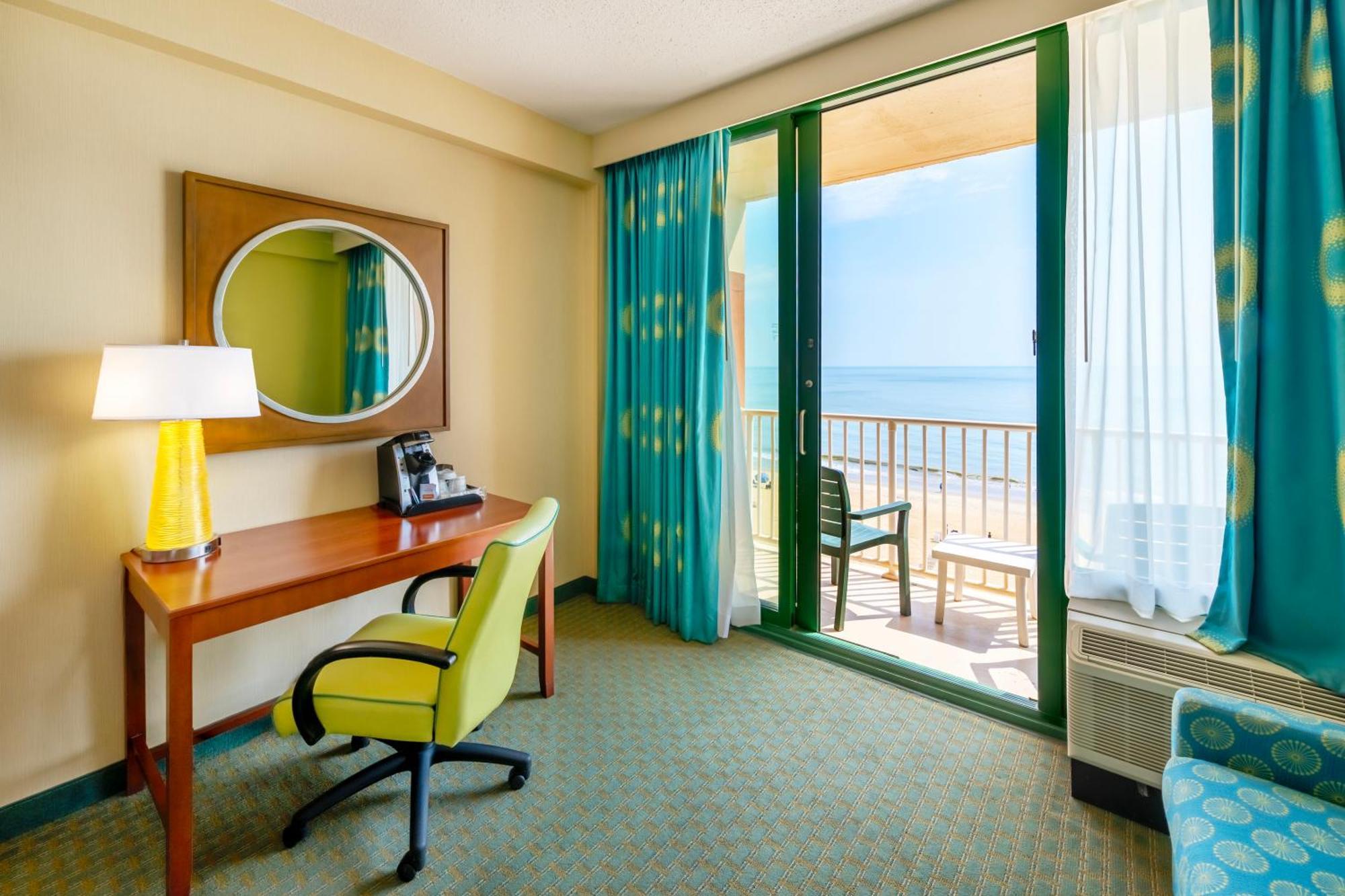 Holiday Inn & Suites Virginia Beach - North Beach By Ihg מראה חיצוני תמונה